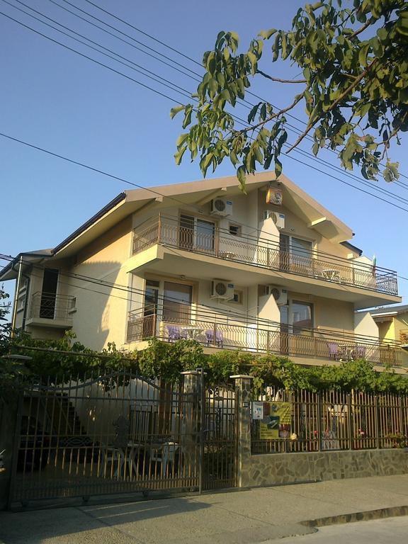 Guest House Rusalka Kranevo Bagian luar foto