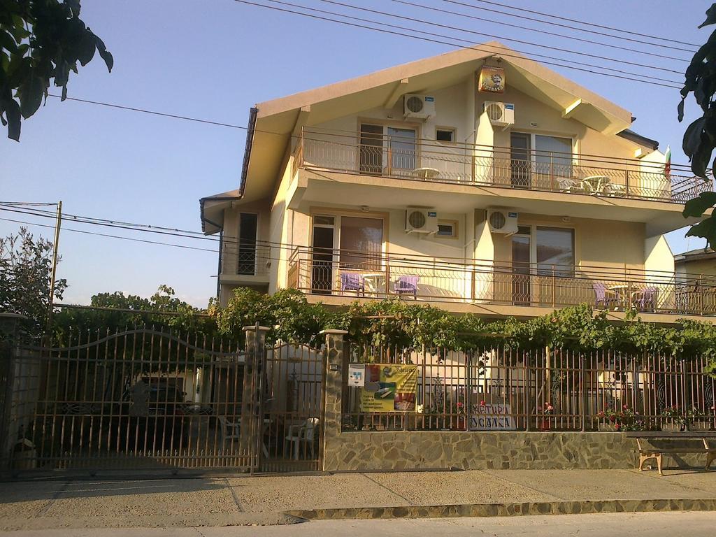 Guest House Rusalka Kranevo Bagian luar foto