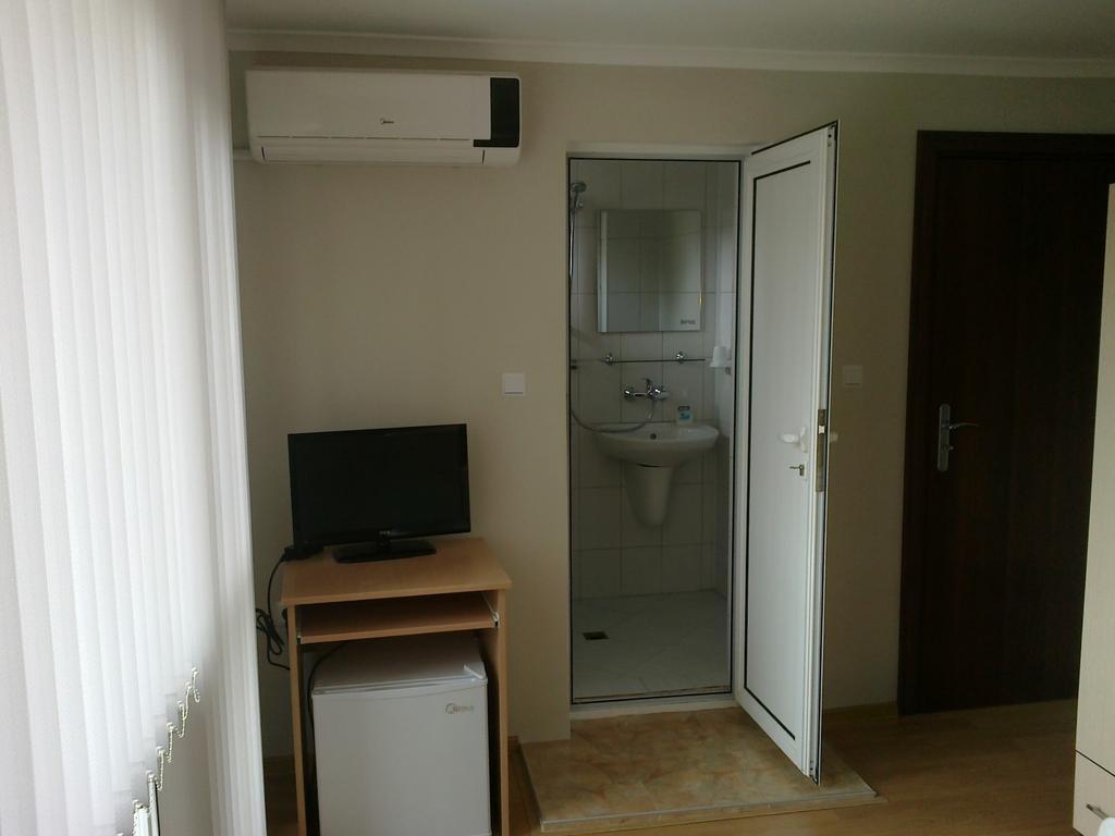 Guest House Rusalka Kranevo Ruang foto