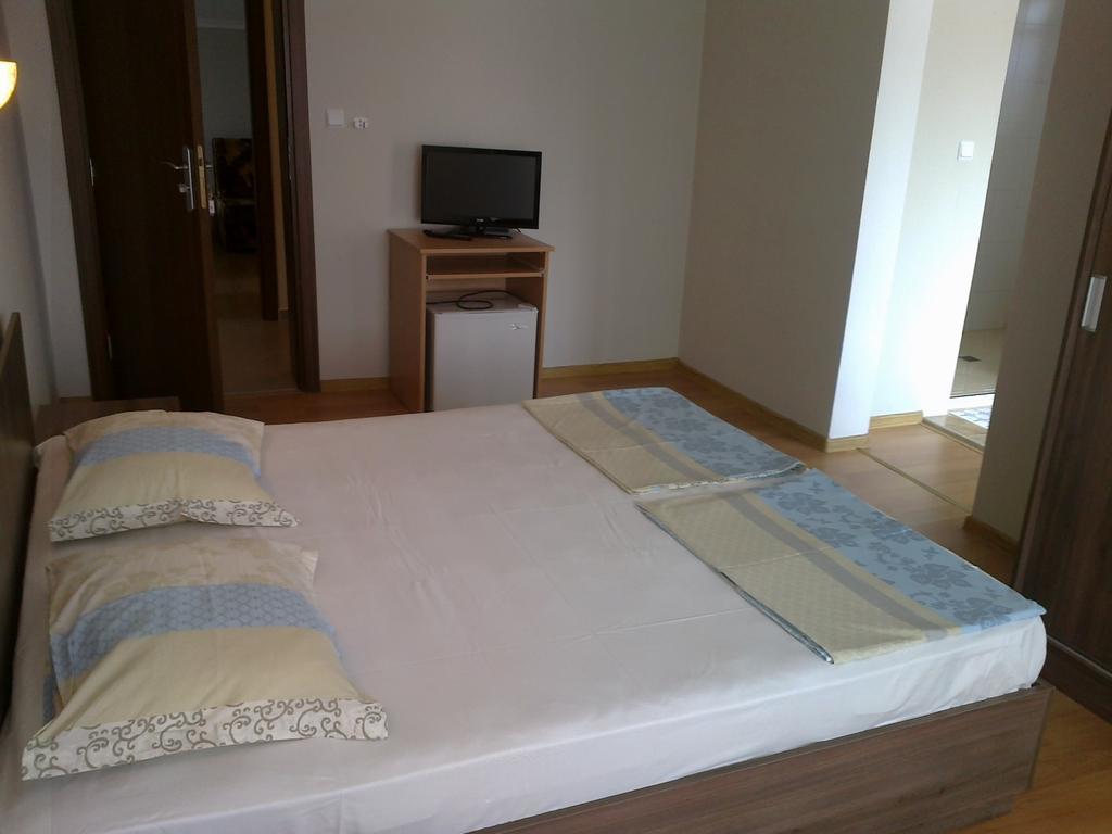 Guest House Rusalka Kranevo Ruang foto
